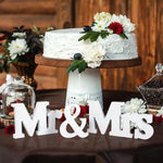 lettres bois mr mrs love gnome décoration table mariage fleurs confettis guirlandes vintage