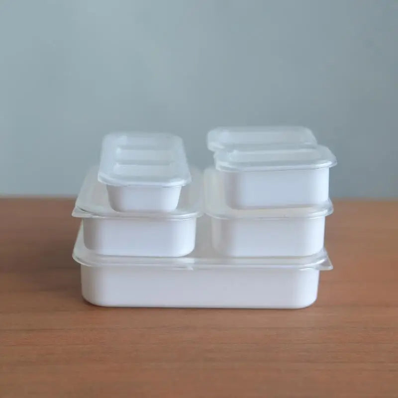 boîtes repas argent transparentes modernes adultes rangement cuisine vaisselle minimalistes