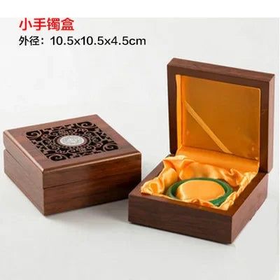 boîtes bois marron foncé boîte bijoux décoration intérieure boutons métalliques ajourés respectueux environnement classique