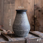 pots céramique vintage gris bleu texture usée rustique plantes balcon
