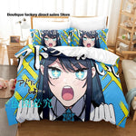 Housse de couette Anime Ado en taille Queen dans une chambre moderne