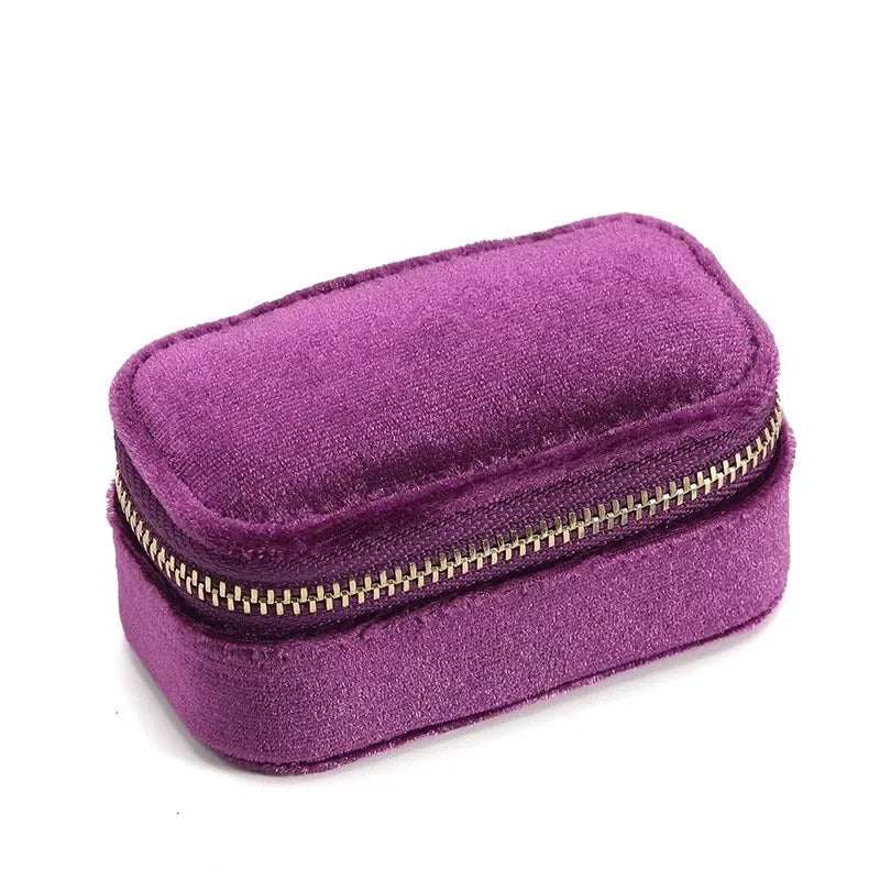 boîte bijoux velours classique bagues colliers bracelets portable opacité fermoir dorée voyage réutilisable pastel