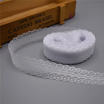 ruban dentelle fine bordure ajourée couture mariage décoration tissu décoratif bricolage couture