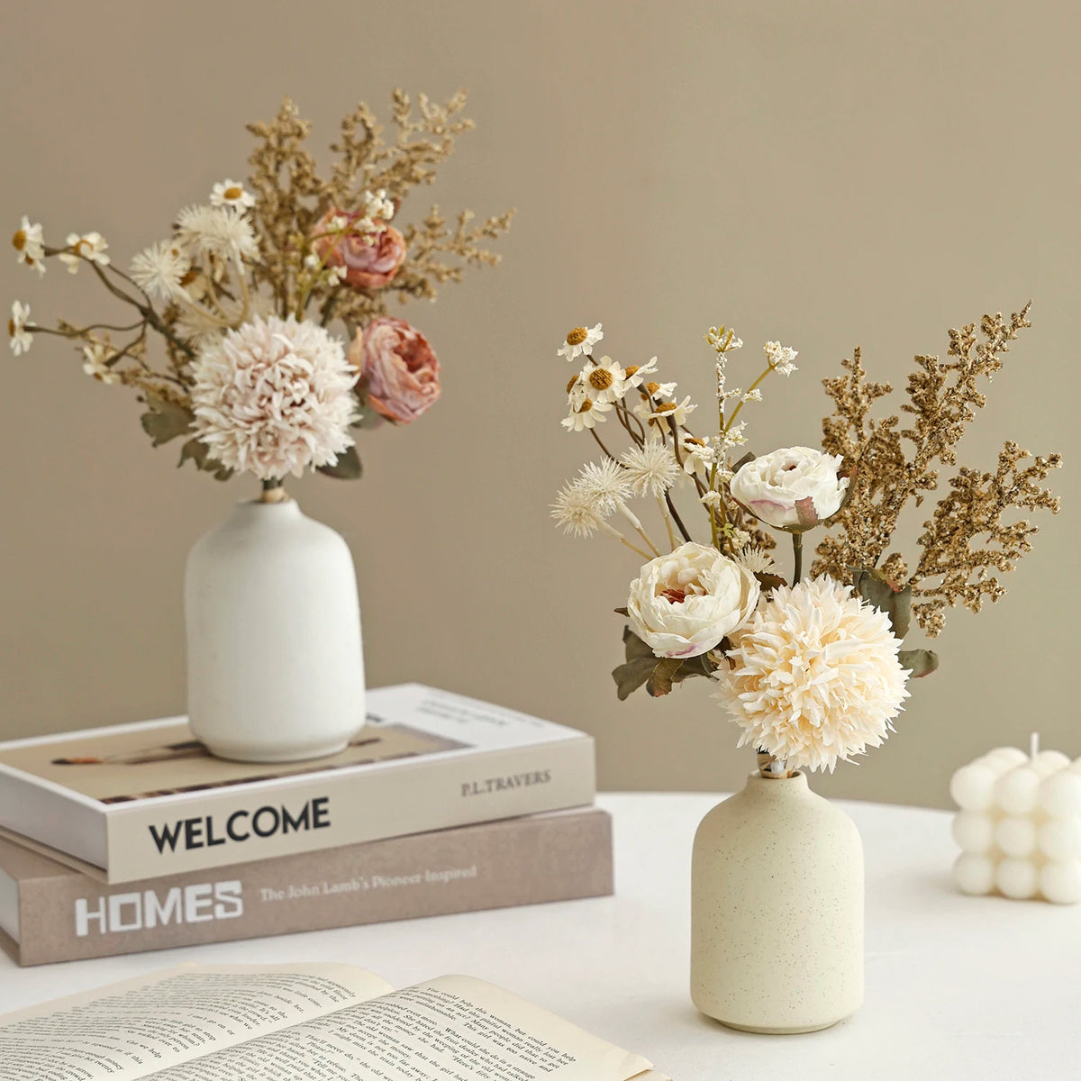 bouquet séché fleurs artificielles pivoine blanc rose beige doré vase boîte présentation intérieurDecorationMaisonFete