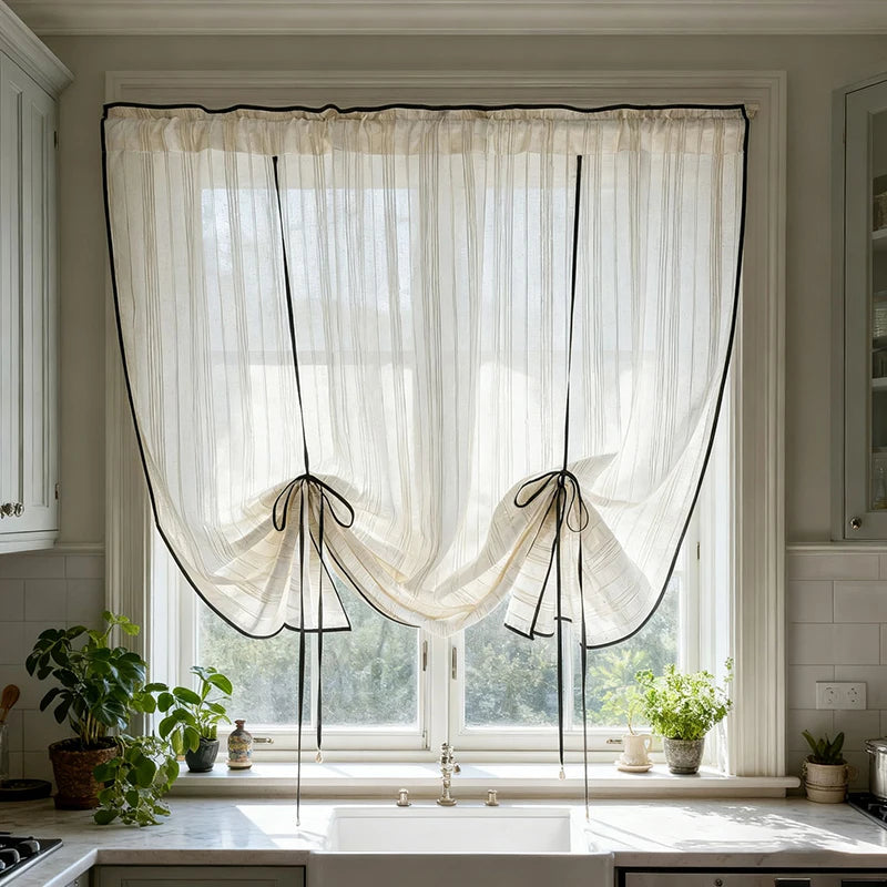 rideau blanc cassé transparent rustique tissu texturé fenêtre extérieure chambre salon