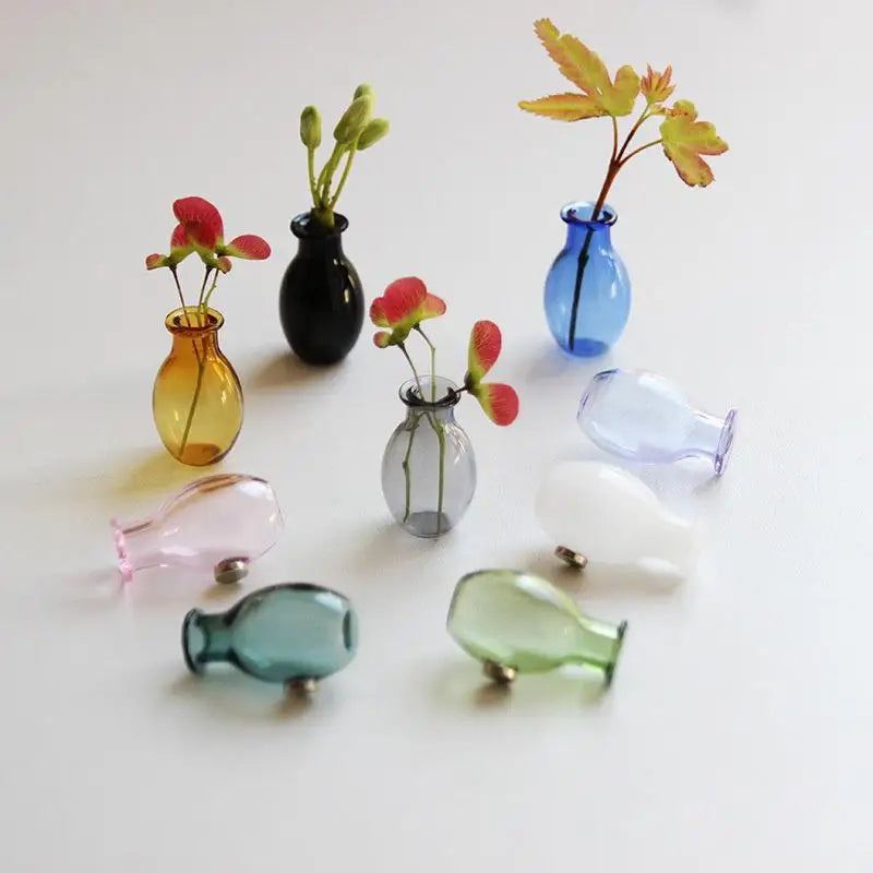 mini vases transparents modernes verre aimants réfrigérateur orange noir bleu violet floral arrangement décoration