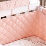 coussin lit bébé coton rose quilté moderne rubans fixations 60cm 120cm