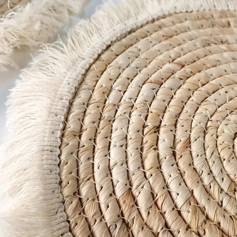 assiettes décoratives boho spirales franges naturel beige noir blanc rustic murales tressées