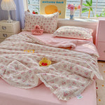 litre couverture fleurs romantique gris rouge blanc dentelle bordure chambre fille