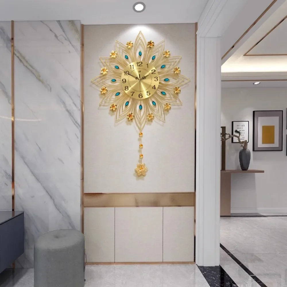 horloge murale moderne or floral pierres semi précieuses unique salon decoration