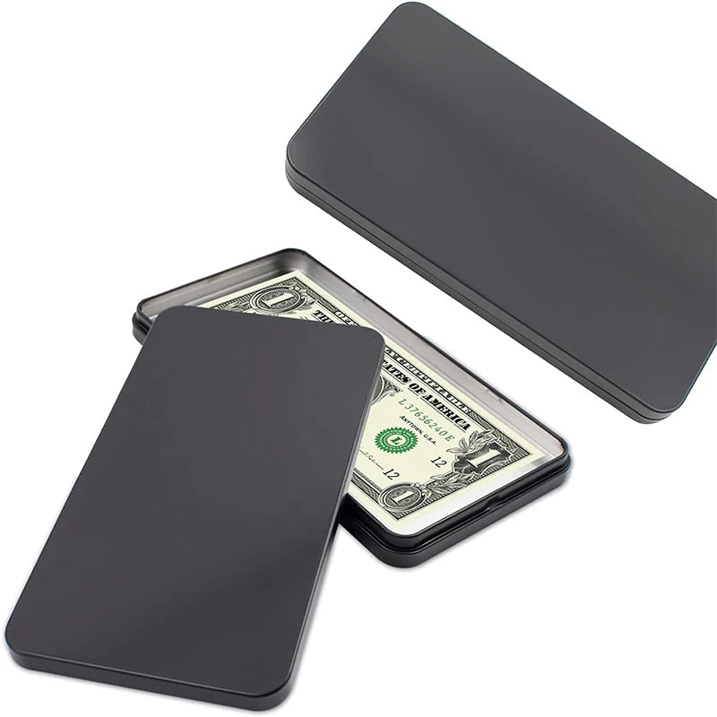boîte métallique noire classique rangement monnaie outils maquillage médicaments organizer compartments métal mat opaque