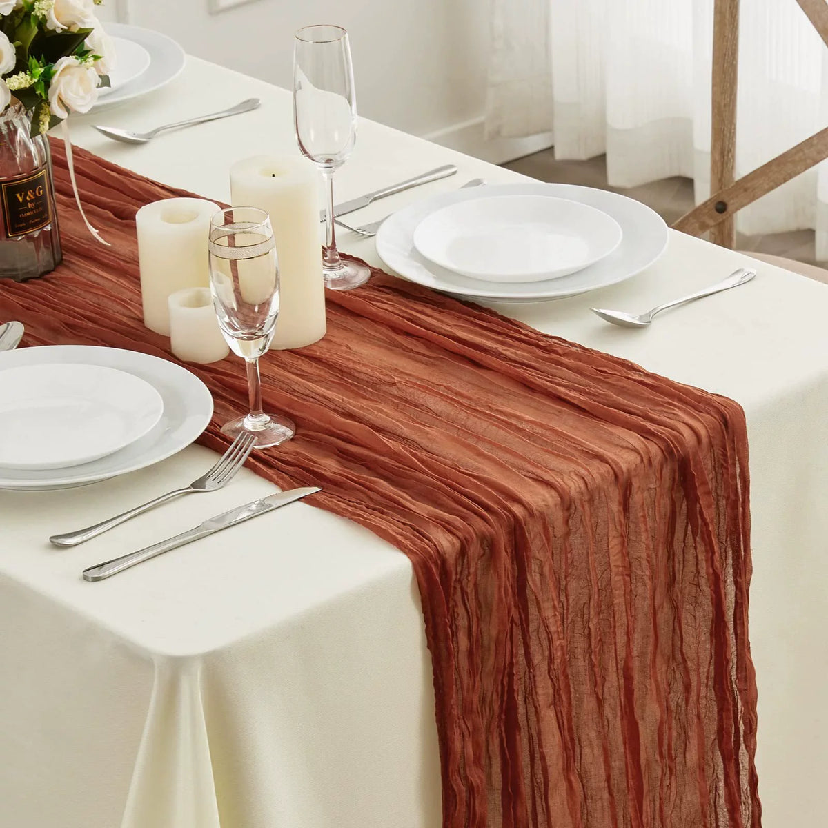 ruban table moderne rayures horizontales bleu clair beige vert olive 90x180cm festifs assiettes fourchettes