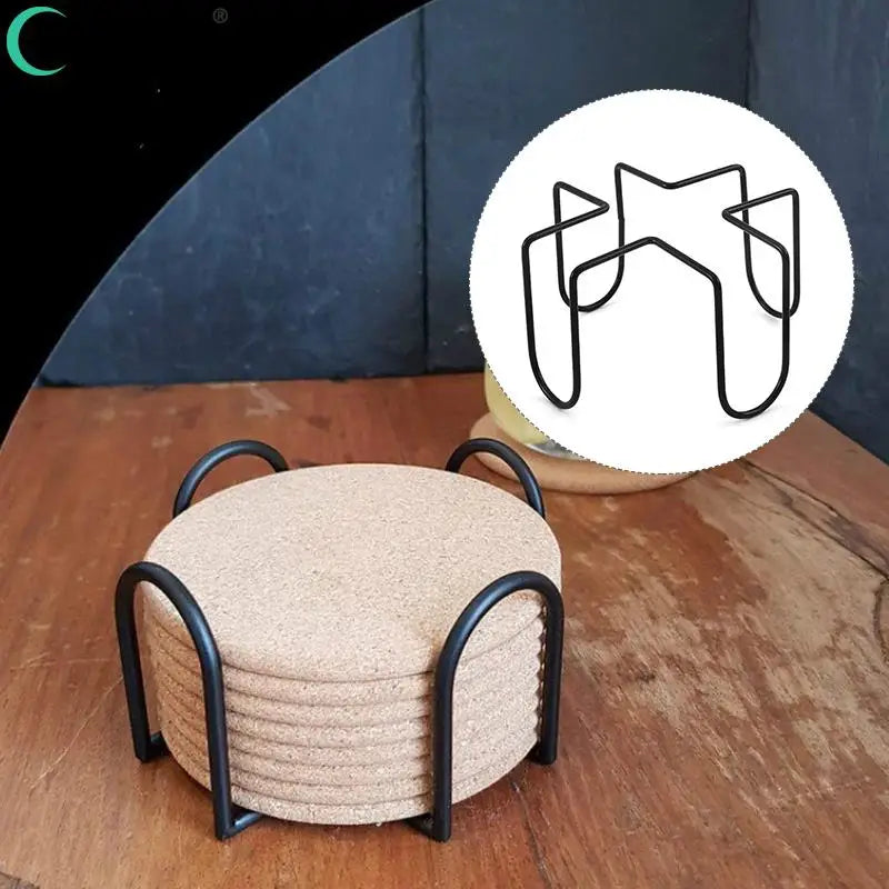 rangements sous verres ronds carrés support métallique arches tapis coussins texture bois minimaliste moderne