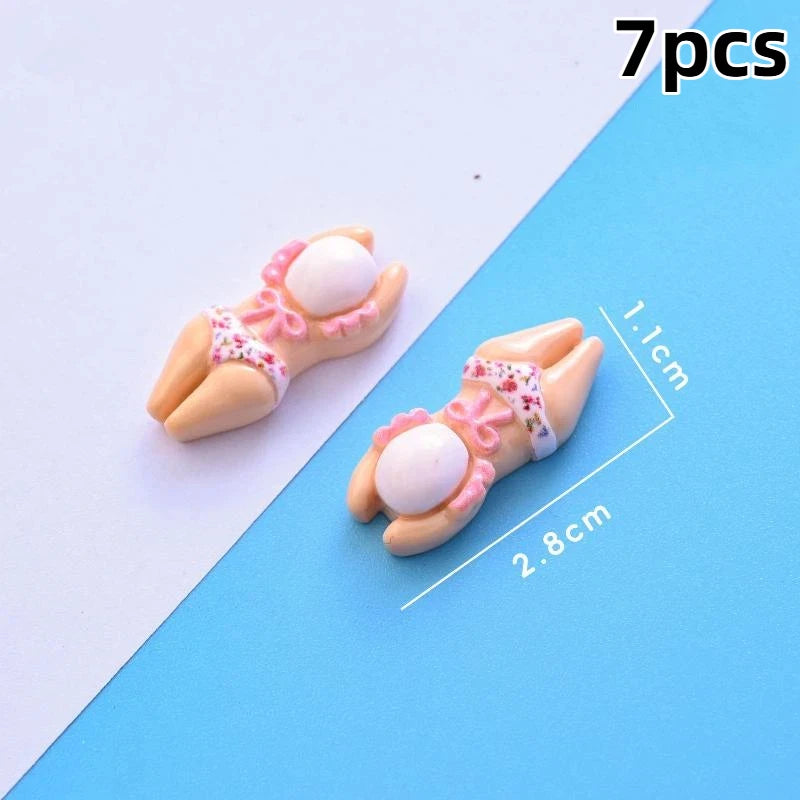 figurines résine personnes allongées peau claire vêtements colorés rayures pois léopard cartoon bijoux diy