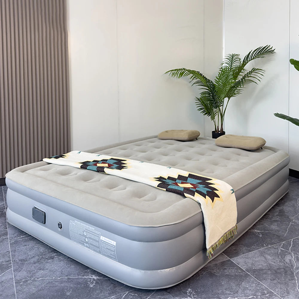 matelas gonflable gris confortable texture souple pompe intégrée moderne camping 197x150x40cm