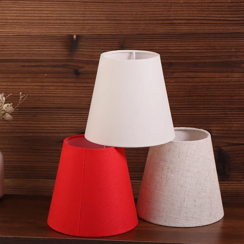 abat jour moderne tissu texturé lampe table rouge noir blanc boisclair minimalisteintérieurclaire