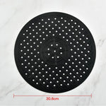 tapis cuisine moderne noir blanc perforé respectueux environnement caoutchouc simple pure couleur