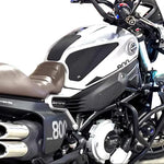 protège pieds moto antidérapant texture hexagonale moderne eyelets noirs sécurité scooter motorcycle protection