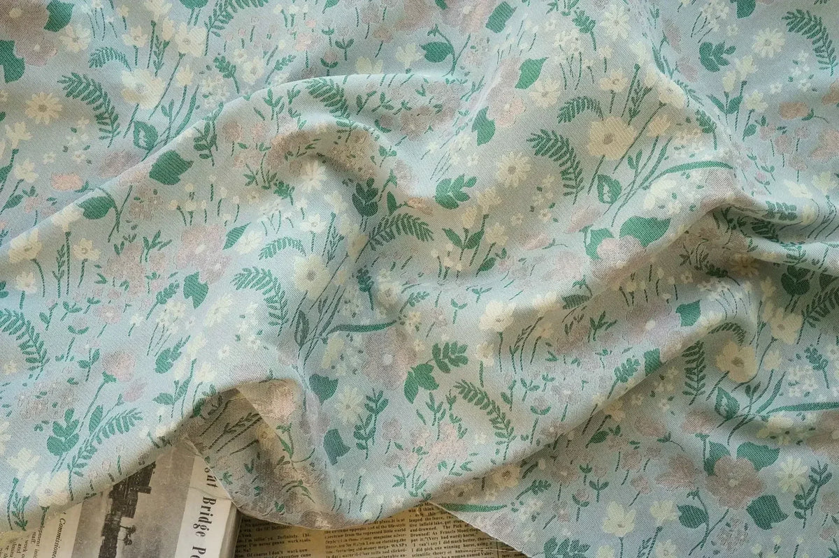 tissu imprimé floral vert rose blanc motifs floraux texturés opacité moyenne champêtre vintage