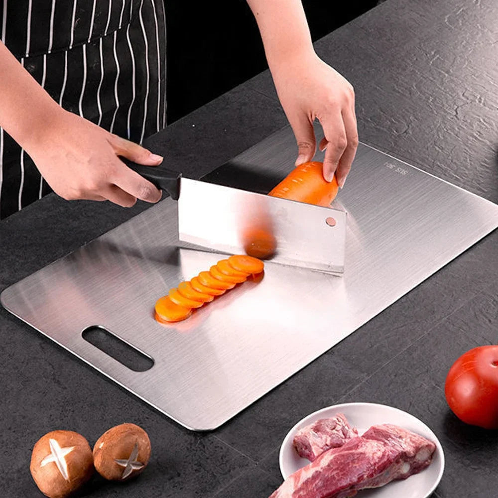 planche découper acier inoxydable rectangle lisse poignée moderne grande cuisine préparation alimentaire
