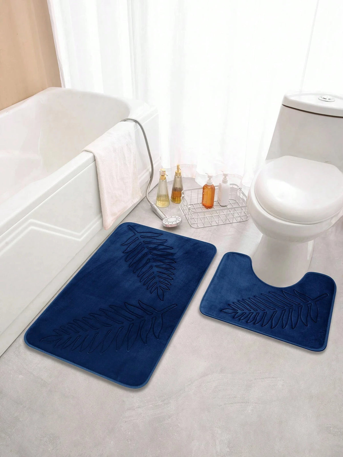 tapis bain mousse mémoire forme antidérapant machine lavable doux feuilles stylisées moderne vert foncé