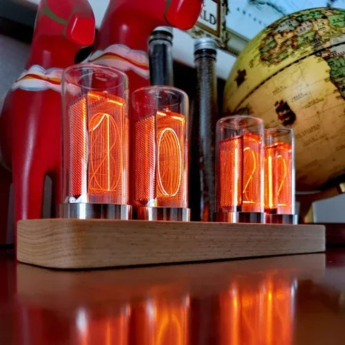 horloge numérique nixie vintage affichage chiffres bois clair figurines chevaux đèn số điện tử