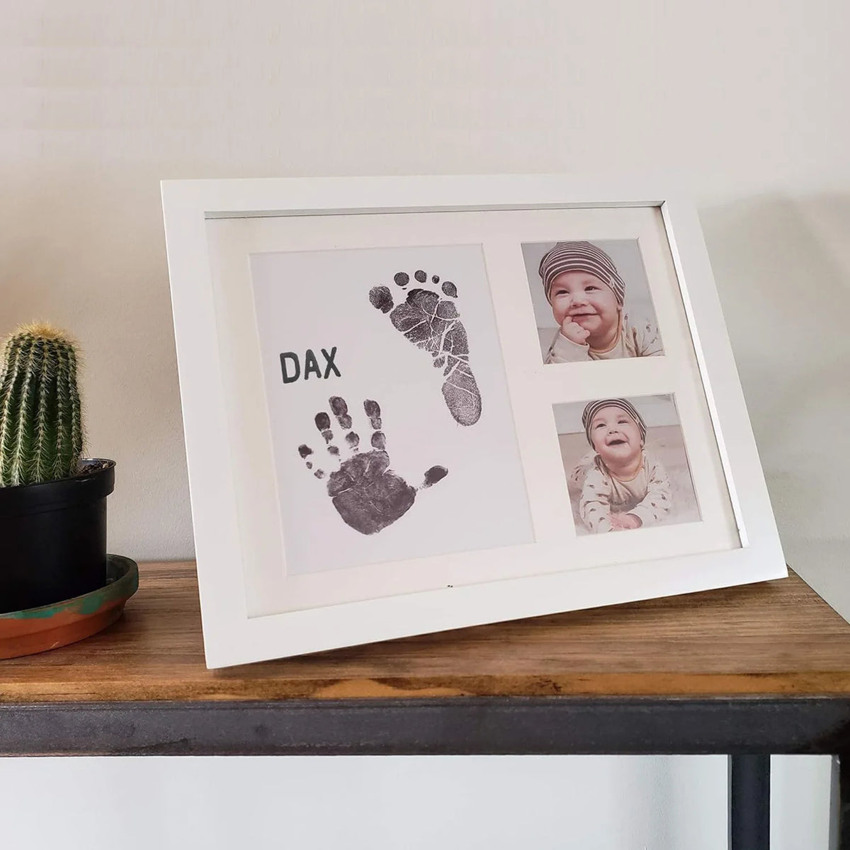 cadre photo empreintes main pied bébé blanc bois naturel contemporain decoration maison