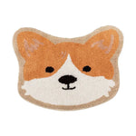Coussin décoratif en forme de tête de renard mignon avec de grands yeux noirs et des oreilles pointues en peluche douce.