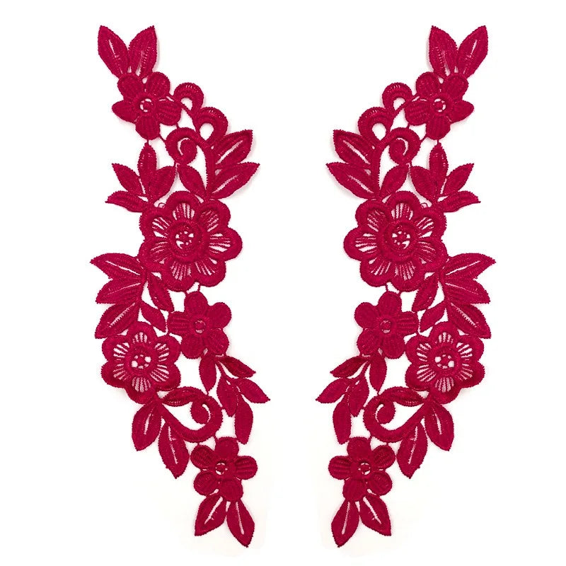 appliques textiles brodées motifs floraux couleurs rouges bleues vertes marrons or coton polyester