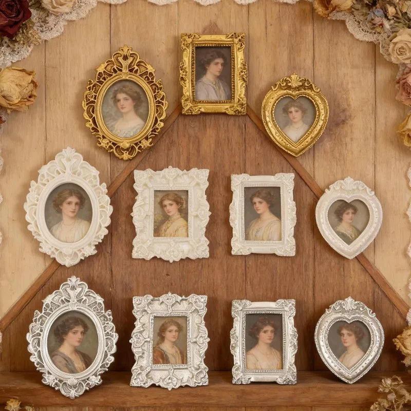 cadres photo vintage or ornements baroques décoration adhésifs scrapbooking artisanat