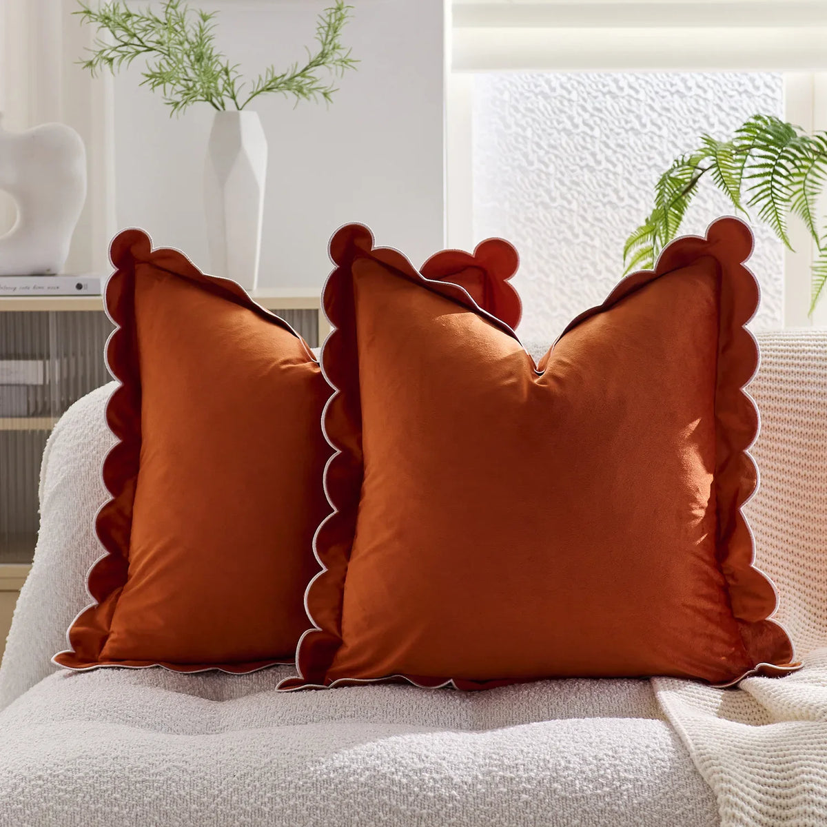 housse coussin moderne motif bordure dentelée orange marron gris rose beige blanc polyester coton