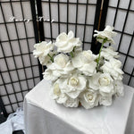 décoration intérieure rose blanche soie bouquet fleurs artificielles table mariage anniversaire événement