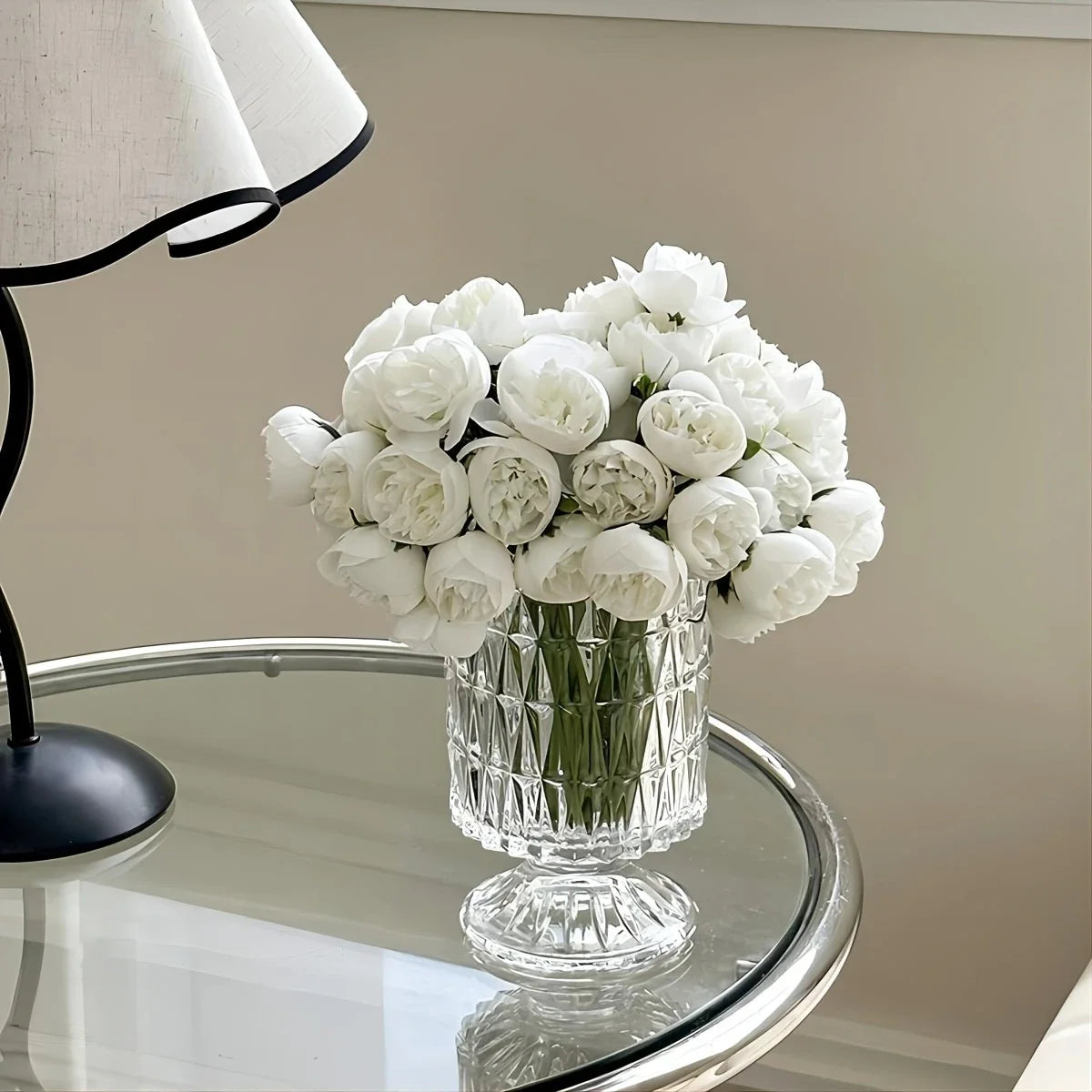 bouquet fleurs artificielles pivoine blanc rose pâle moderne minimaliste décoration intérieure mariage anniversaire baby