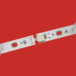 barres lumineuses led blanc argenté fond rouge industrielle alphanumérique connecteurs emballage carton
