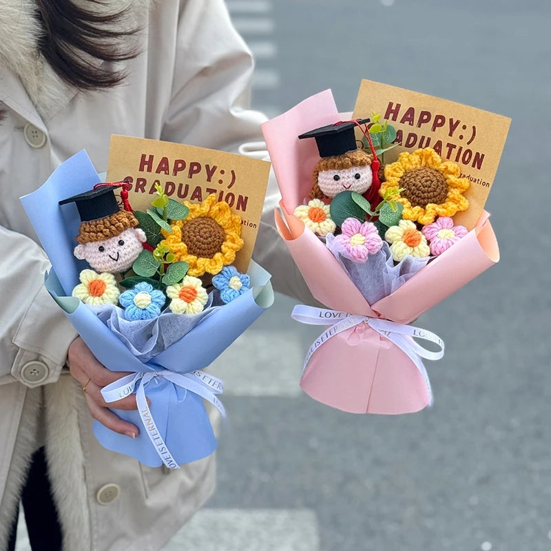 bouquet fleurs artificielles jaune orange blanc rose bleu crochet ruban graduation anniversaire décoration intérieure