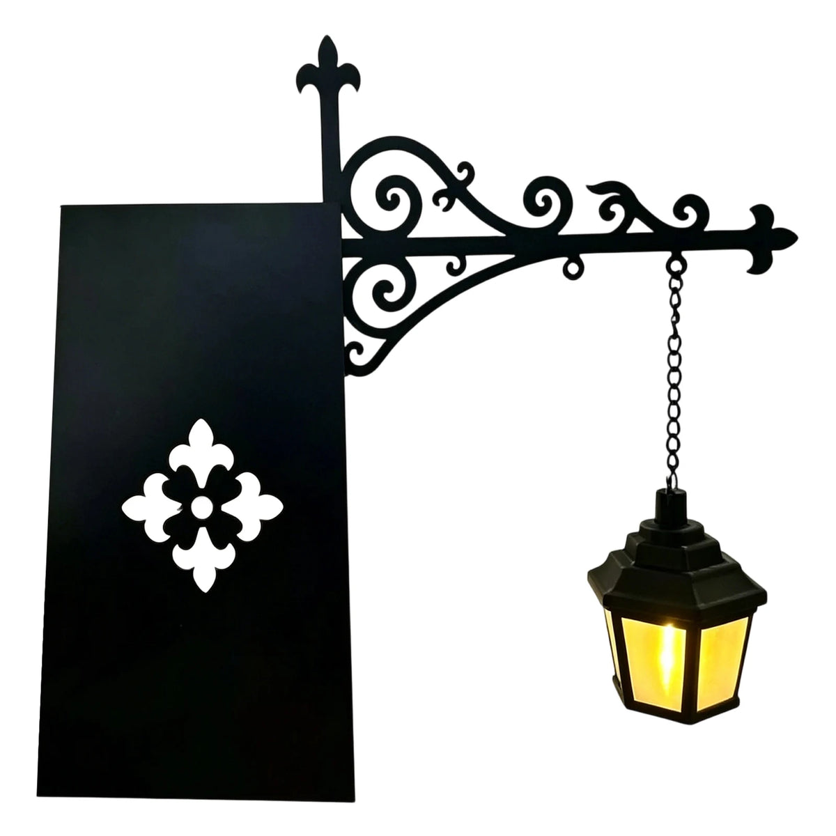 lanterne suspendue support métal forgé décoration murale motif floral panneau rectangulaire piles livres littéraire