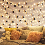 Détail des clips photo sur la guirlande lumineuse LED jaune