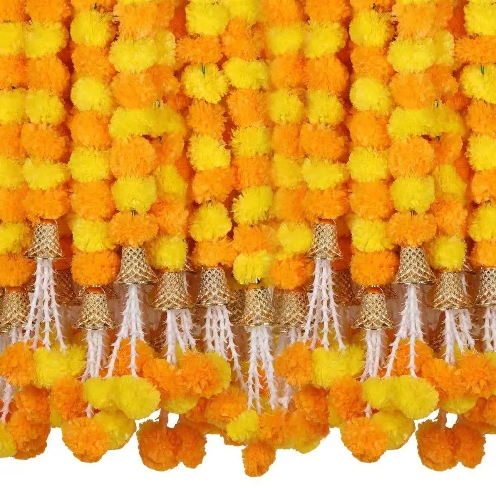 guirlande artificielle fleurs orange jaune rouge décoration festive indienne attaches extrémités