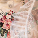rideau dentelle fleurs vintage blanc rose vert transparent fenêtre chambre fille