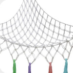 filet suspendu rose blanc maille régulière franges anneaux métalliques réutilisable créatif artisanal