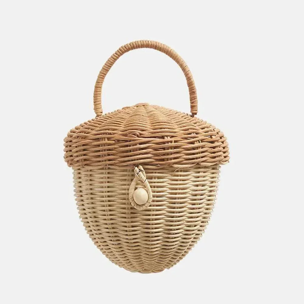 panier tressé champignon rouge rangement enfant deco naturelle figurines jouets cosmétiques