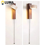 lampe murale moderne minimaliste bois texturé abatjour opaque orientable fixée mur