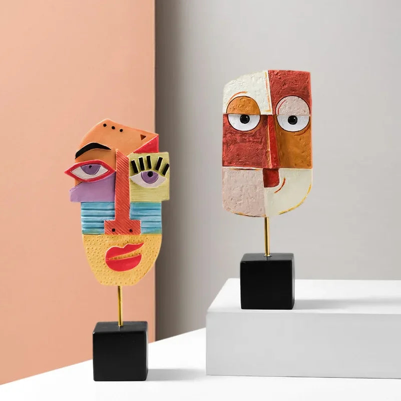 décorations abstraites modernes sculptures résine couleurs vives artistique masques africains