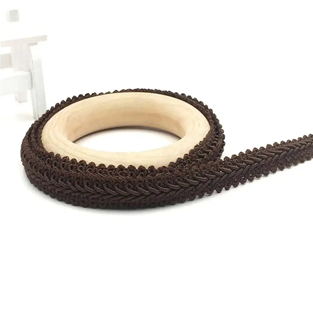 ruban décoratif dentelle polyester 12mm rouge violet noir vert feuillu texturé opacité anneaux bois