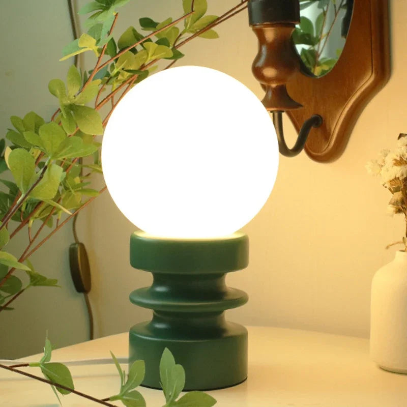 lampe table moderne sphérique spirale métallique blanc chrome