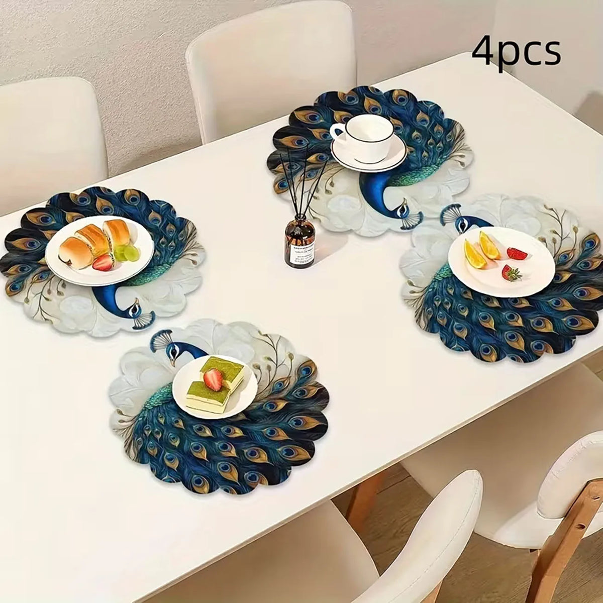 napperons élégants paon motifs plumes bleu vert or assiettes décoratives table moderne