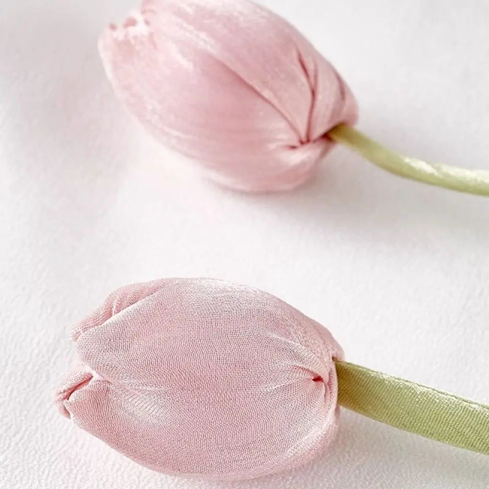 accessoires cheveux fleurs tulipes moderne vert clair violet rose pâle blanc satiné