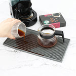 tapis bar silicone perforé moderne noir gris rose blanc perforations respectueux environnement