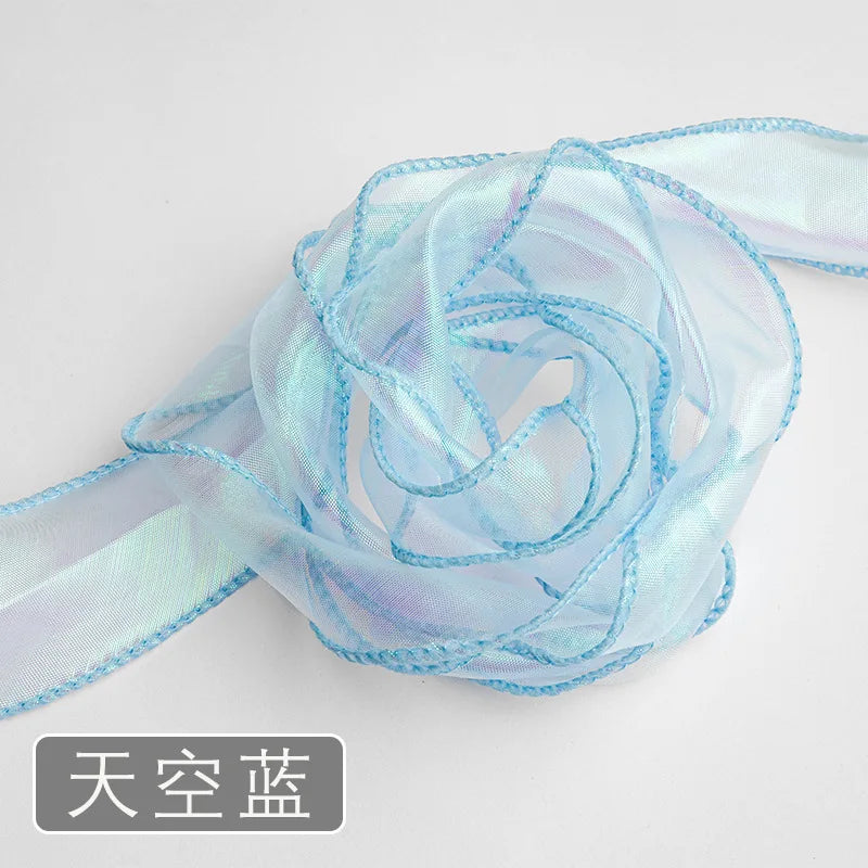 rubans organza holographiques rose jaune vert bleu blanc modernes élégants décoration emballage fêtes
