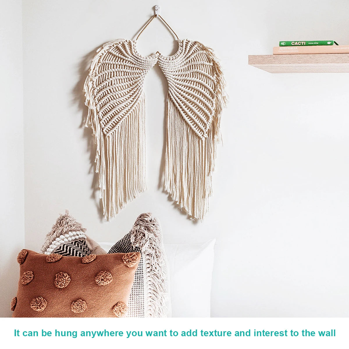 tapisserie murale ailes ange tissage macramé franges boho beige clair crochets métalliques deco artisanale